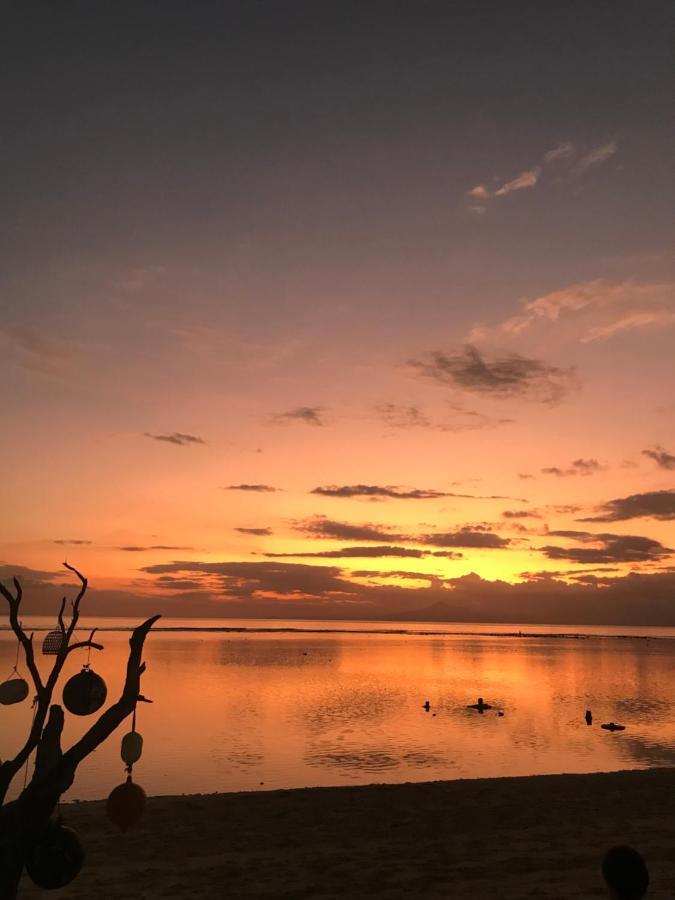 The Exile Sunset Bar & Bungalow Gili Trawangan Exteriér fotografie