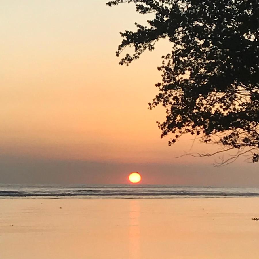 The Exile Sunset Bar & Bungalow Gili Trawangan Exteriér fotografie